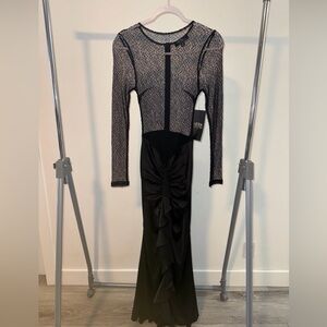 ELEGANT WOMEN BLACK RUFFLED DRESS